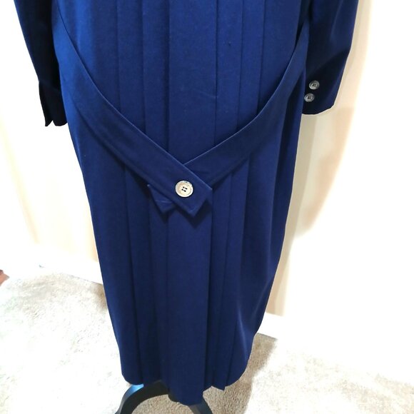 VINTAGE Midi Winter Coat - 100% Virgin Wool - Picture 7 of 15